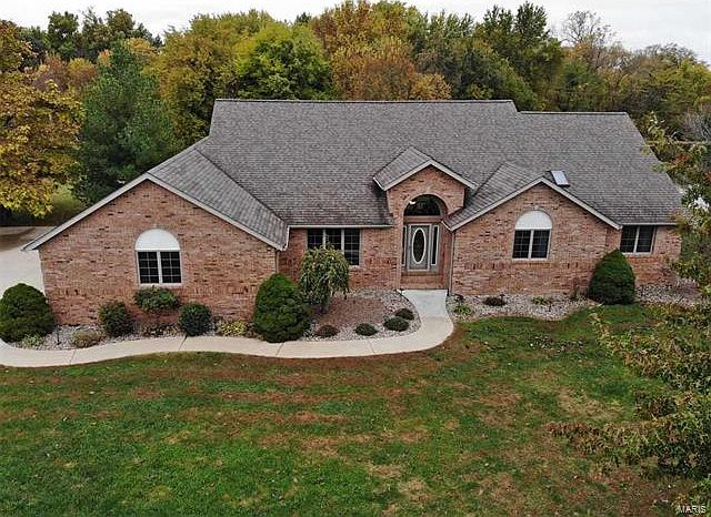 1st image of 2965 Amberwood Dr