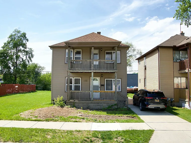 17537 Clarann St #17539 — Photo 2