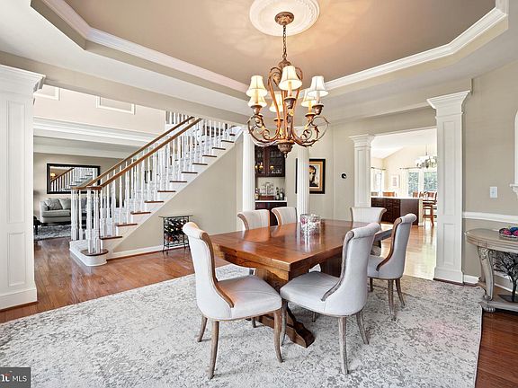 4th image of 14517 Holshire Way