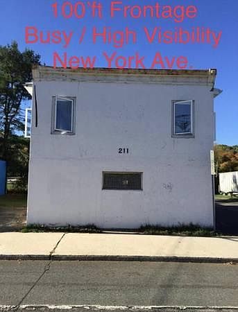 1st image of 211 New York Ave