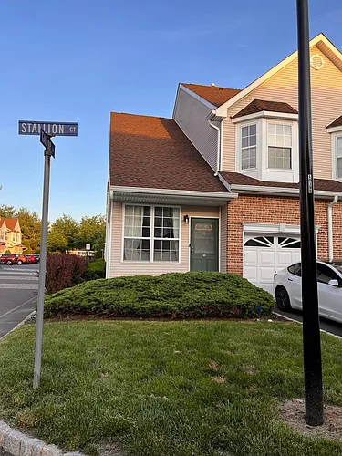 16 Stallion Ct Photo 1