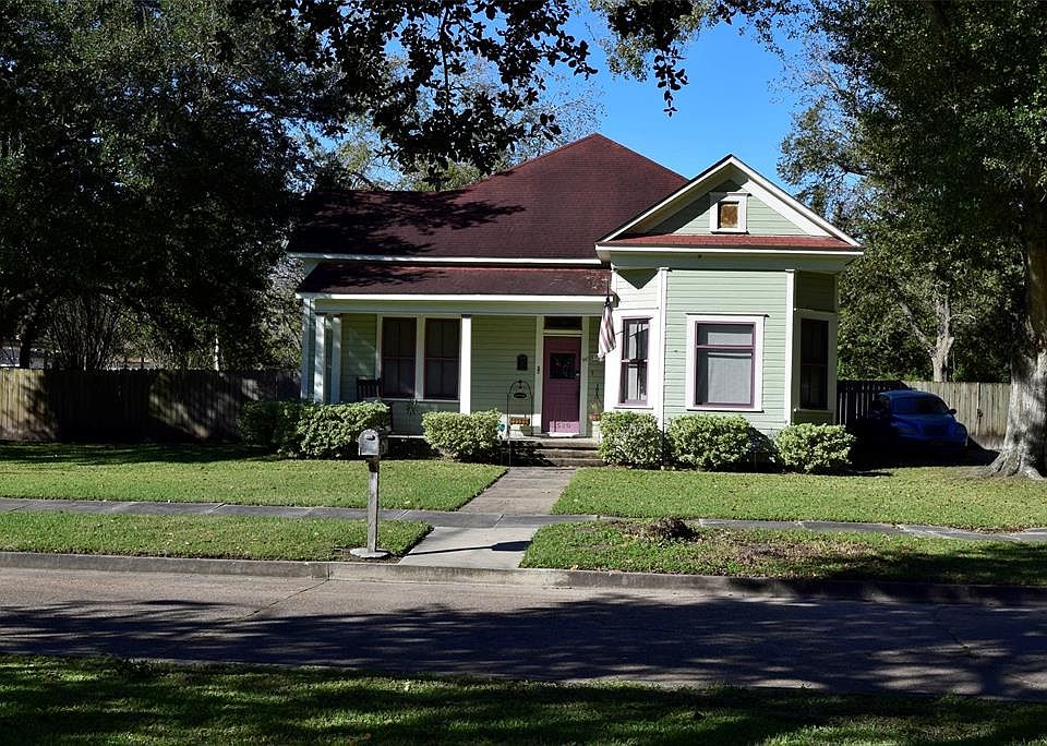 1st image of 2520 Avenue G