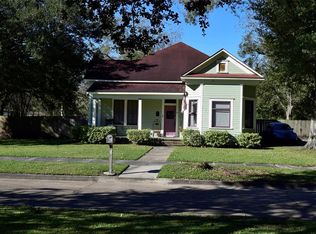 2520 Avenue G, Bay City, TX 77414