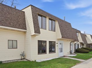 6040 Virginia St, Merrillville, IN