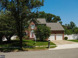 1026 Broderick Dr, Oxon Hill, MD 20745