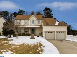 21 Edgewater Ct, Erial, NJ 08081