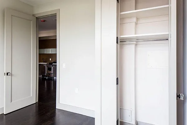 Rented by Nooklyn NYC LLC | media 67