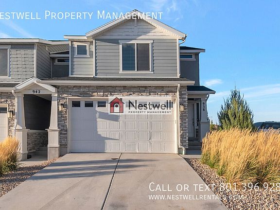 2nd image of 938 W Fox Run Ave