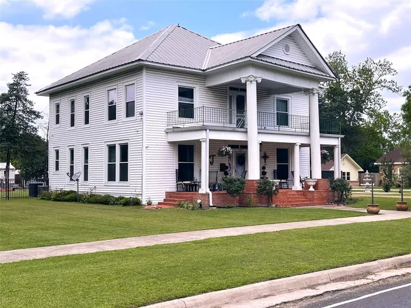 702 S 9th Ave, Teague, TX 75860