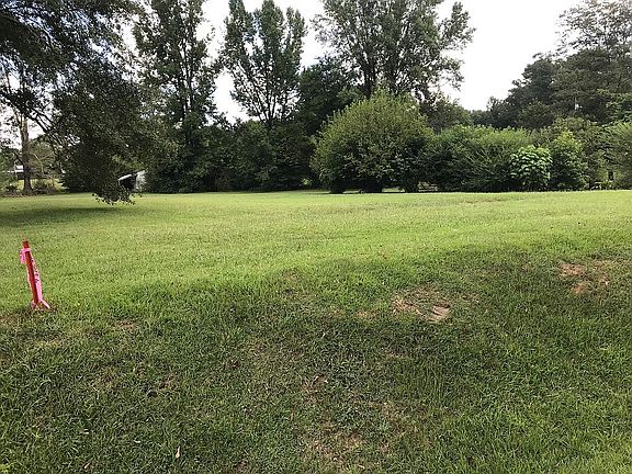 2nd image of 710 Old Highway 78