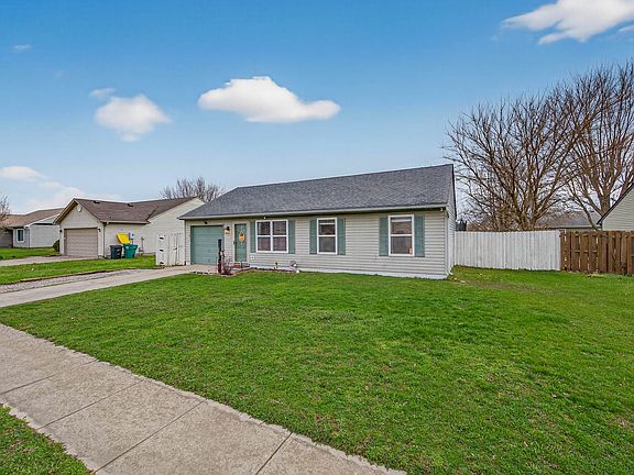 4th image of 4023 Dogwood Ln
