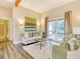2020 NW 58th St APT B, Seattle, WA 98107