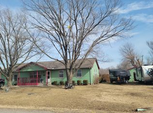 617 N 13th St, Humboldt, KS 66748