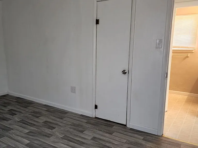 1001 Walnut Dr — Photo 13