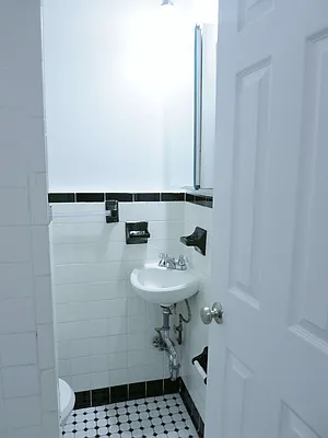 Rented by City & Suburban | media 25