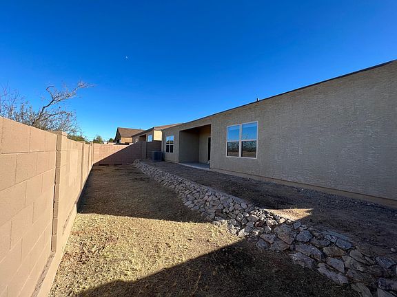 3rd image of 4229 E Calm Water Dr