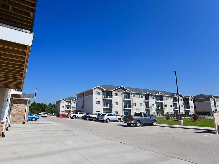 Flats at 5th — Photo 25