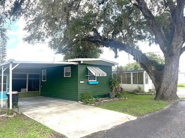 900 Aqua Isles Blvd #B16, Labelle, FL 33935