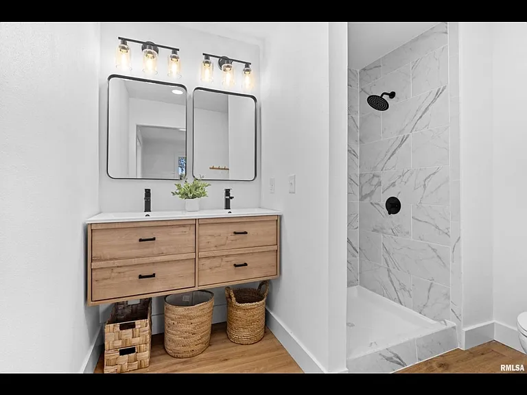 13427 N Dover Ln — Photo 17