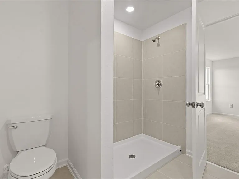 3362 Alexander Dr — Photo 17