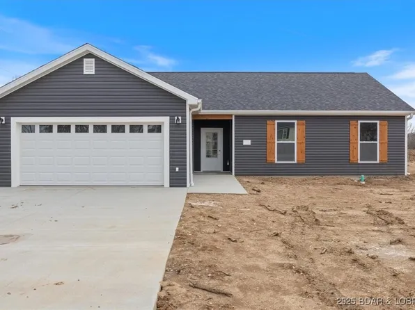 514 E 15th St, Eldon, MO 65026
