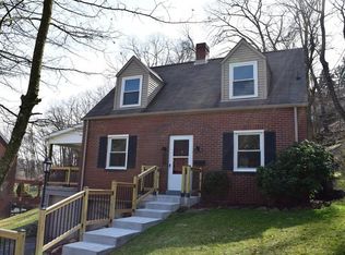 358 Broadway Dr, Pittsburgh, PA 15236