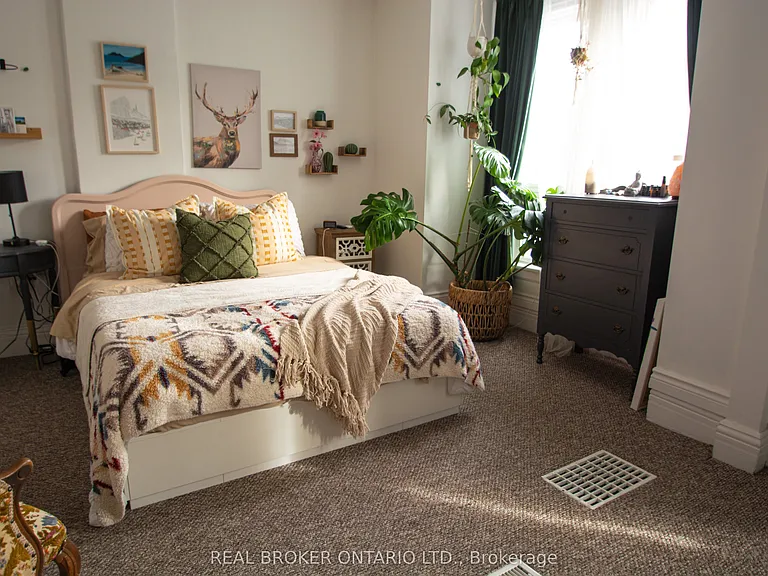 132 Grant Ave — Photo 12