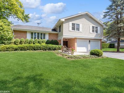 454 W Sheridan Pl, Lake Bluff, IL, 60044