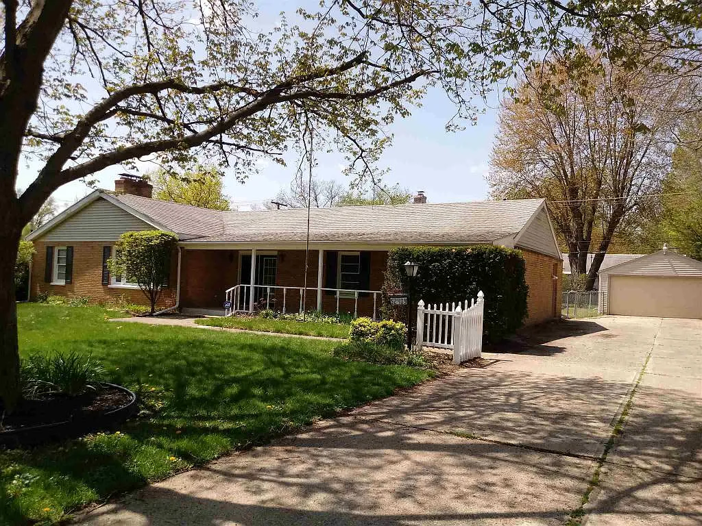 52409 Forestbrook Ave photo 1