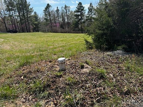 2nd image of 0 Jennings Dr Lot 11