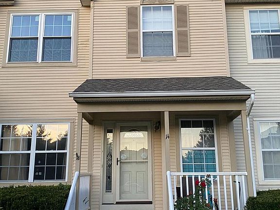 4th image of 14 Tasley Ct