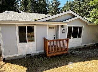 81 NE Allen Ct, Belfair, WA 98528