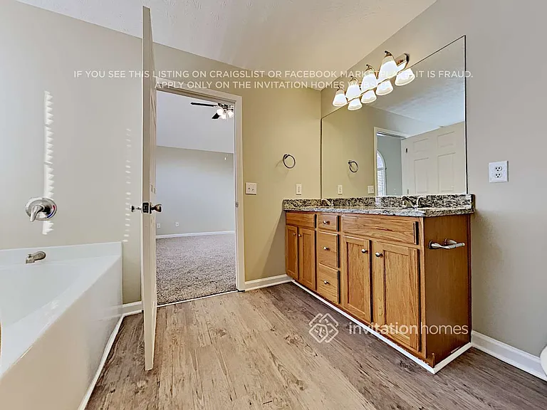 327 Providence Rd — Photo 15