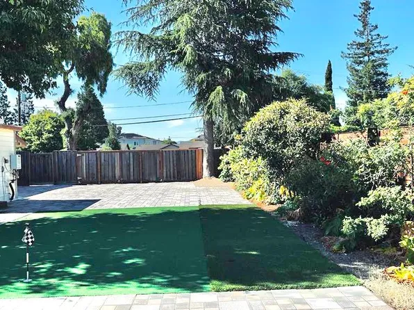 2144 Wyandotte St, Mountain View, CA 94043