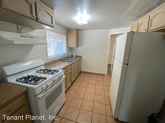 5th image of 532 S Sunshine Ave
