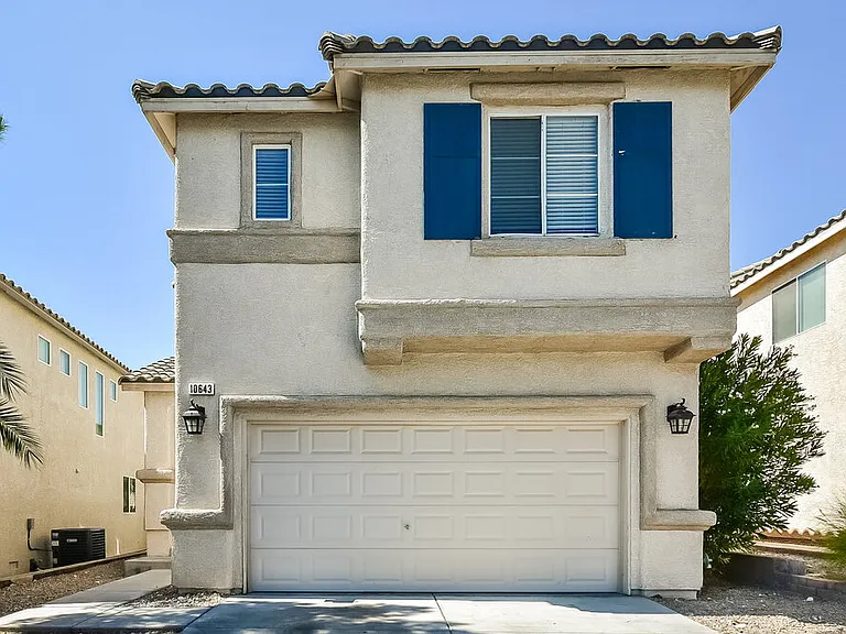10643 Solar Hawk Ave — Photo 1