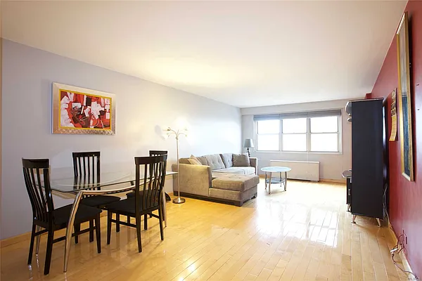 Sold by Benjamin Realty Since 1980 | media 3