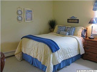 4th image of 25 Norfolk Dr