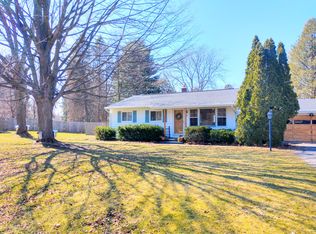 34 Birchwood Ln, Battle Creek, MI 49015