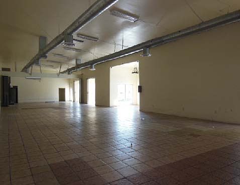 5th image of 1159 W El Segundo Blvd