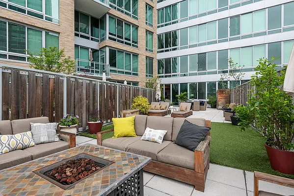 Rented by Nest Seekers International | media 13