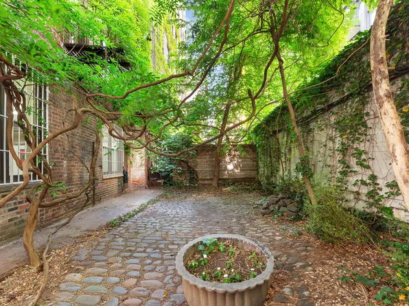 41 Bleecker Street image 6 of 8