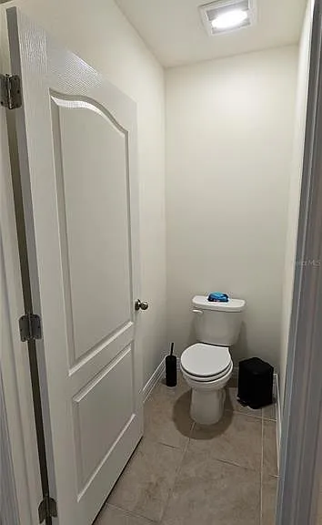 1136 Belfast Pl — Photo 6