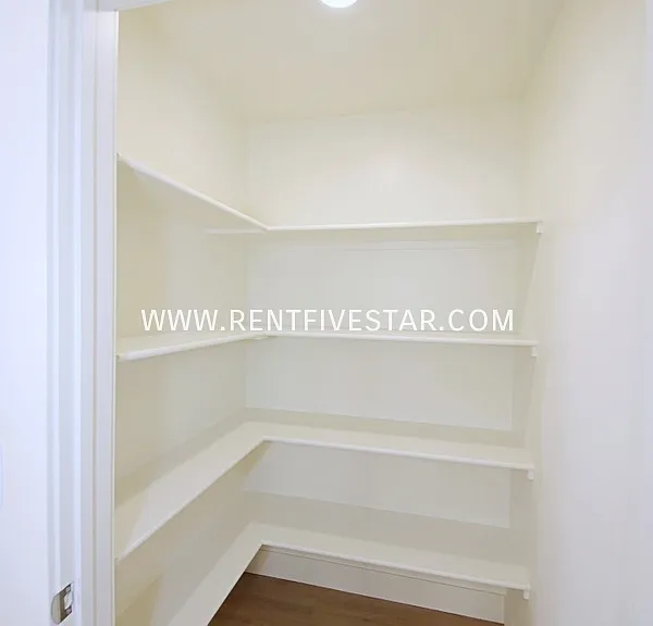 2498 Foothill Blvd #A — Photo 9