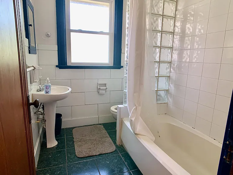 3061 Taylor Ave — Photo 7