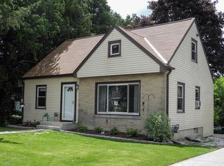901 Fredonia Ave, Fredonia, WI 53021