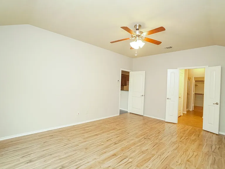 5236 Bear Valley Dr — Photo 12