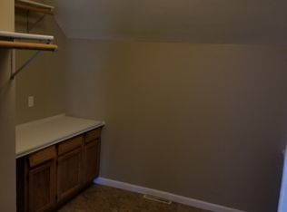 1802 3rd St, Moline, IL 61265