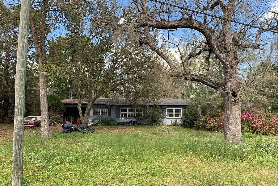 1st image of 7052 Silver Lake Dr