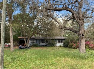 7052 Silver Lake Dr, Palatka, FL 32177